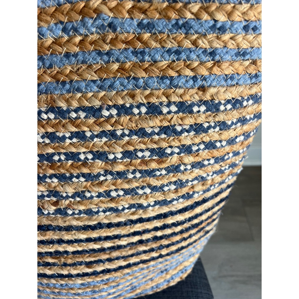 Nalini C&C California Home Blue Striped Braided Jute Tote Bag with Pom Poms NWT - Picture 3 of 7
